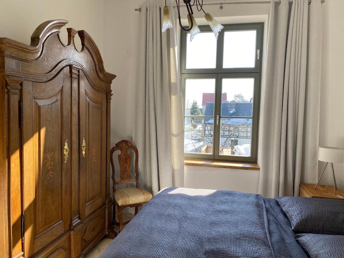 Апартаменты Altes Pfarrhaus Папстдорф Экстерьер фото